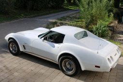 Chevrolet Corvette 1977 weiß voll