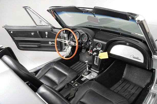 Chevrolet Corvette C2 1965 Stingray Cabrio silber voll