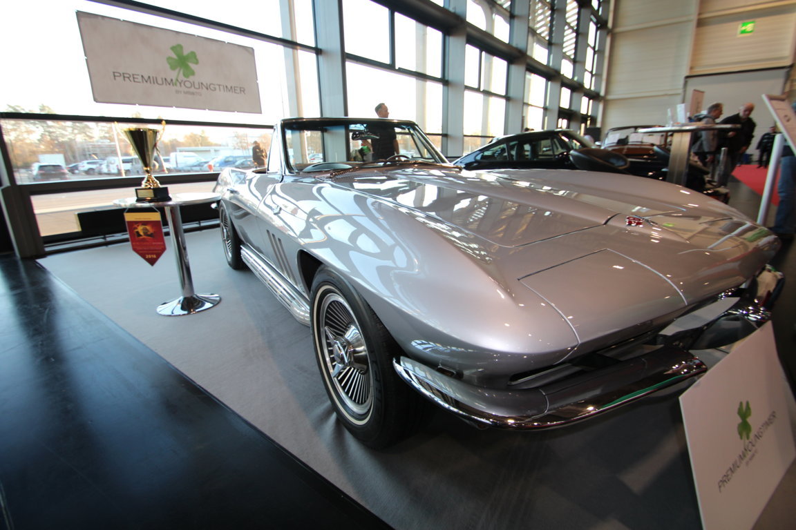 Chevrolet Corvette C2 1965 Stingray Cabrio silber