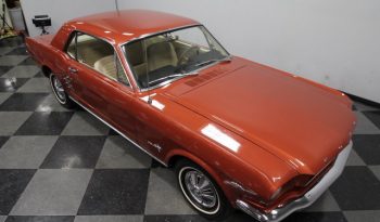 Ford Mustang 289 CUI 1966 Rot voll