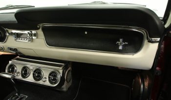 Ford Mustang 1965 Rubinrot voll