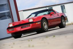 Chevrolet Corvette C4 BJ 1984 Targa Rot voll