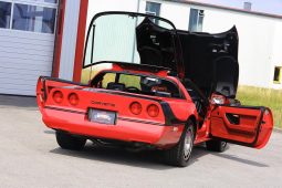 Chevrolet Corvette C4 BJ 1984 Targa Rot voll