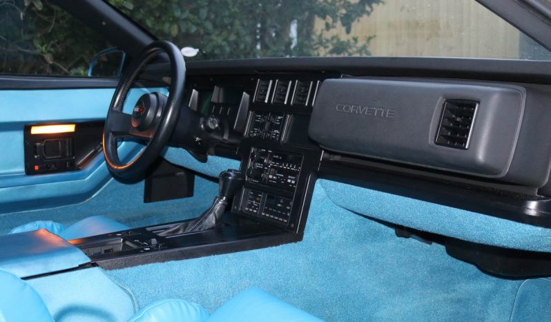 Chevrolet Corvette C4 1989 hellblau voll