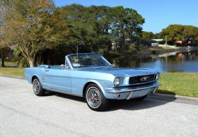 Ford Mustang Cabrio BJ 1966 Rally Pac Blau