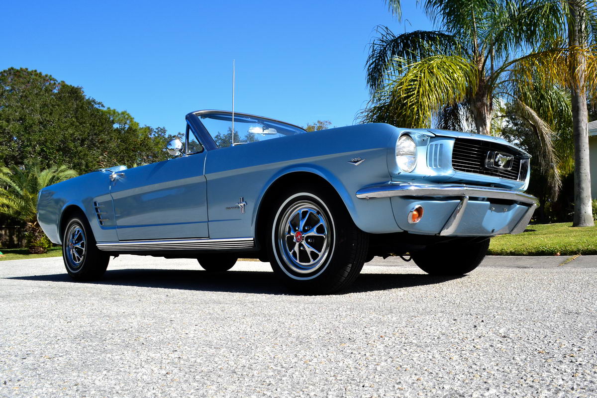 1966 Ford Mustang Cabrio