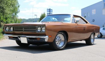 Plymouth Road Runner Coupe 383 BJ 1969 braun voll