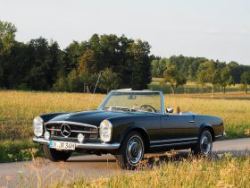 Mercedes-Benz W113 SL280 Pagode