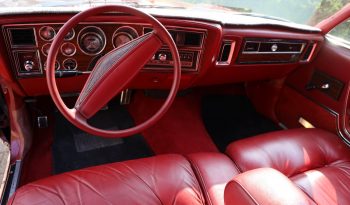 1977 Chrysler Le Baron rot voll