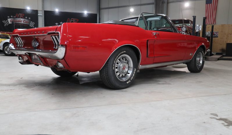 1968 Ford Mustang convertible 302 red voll