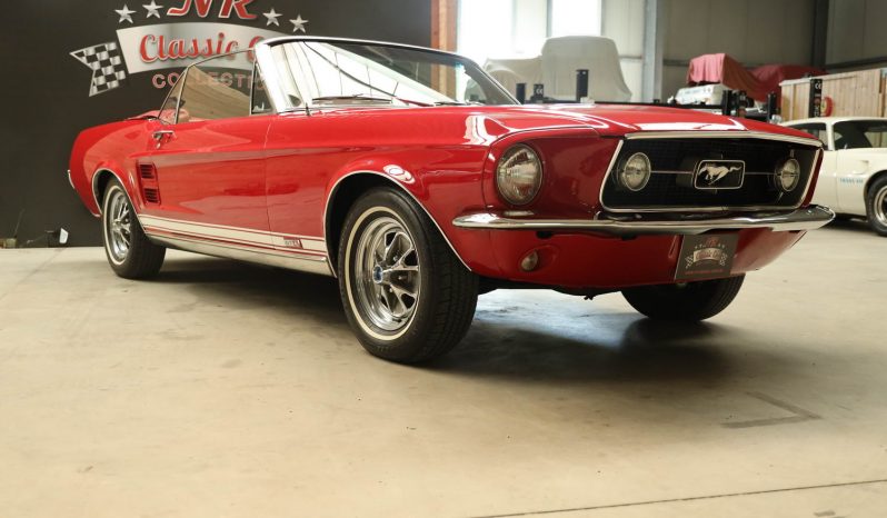 1967 Ford Mustang Double Red voll