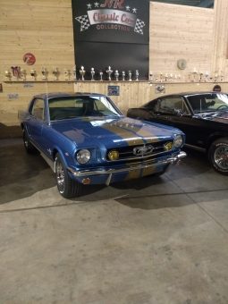 1965 Ford Mustang Blau/Gold