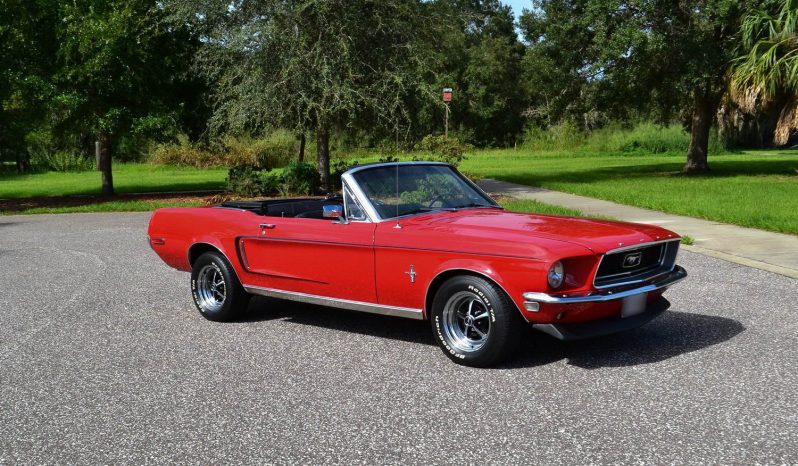 1968 Ford Mustang Convertible Red voll