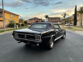 Ford Mustang Cabrio BJ 1967 Schwarz