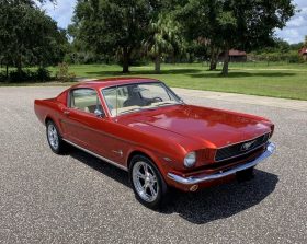 Ford Mustang Fastback BJ 1966 Orange Kupfer