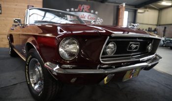 Ford Mustang Convertible BJ 1967 Rot voll