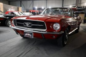 1967 Ford Mustang Cabrio Rot/Rot