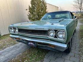 Plymouth GTX 1968 grün