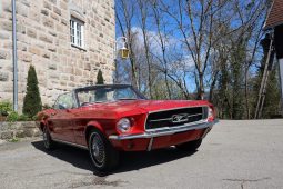1967 Ford Mustang Cabrio Rot/Rot