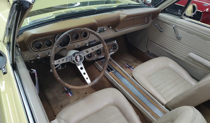 1966 Ford Mustang Cabriolet Gelb/Hellbeige voll
