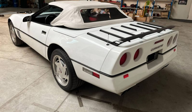 Chevrolet Corvette Cabrio C4 BJ 1989 Weiss/Rot voll