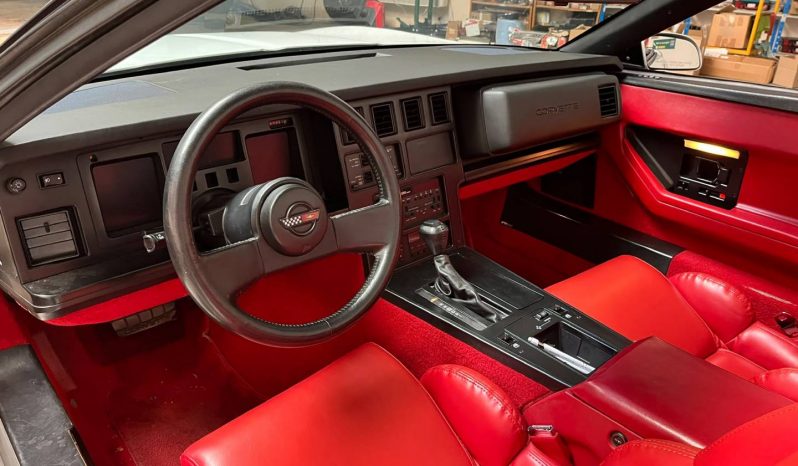 Chevrolet Corvette Cabrio C4 BJ 1989 Weiss/Rot voll