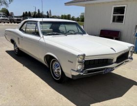 1967 Pontiac LeMans Weiss/Goldbeige