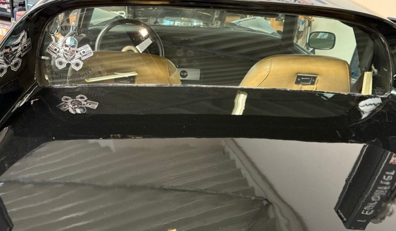 Chevrolet Corvette C3 BJ 1976 Schwarz/Beige voll