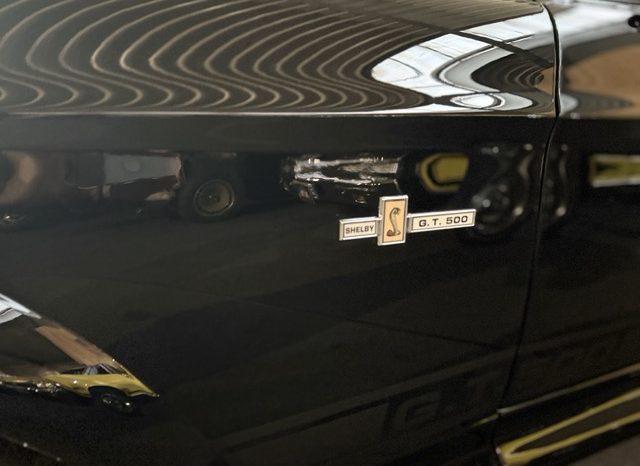 Eleanor Shelby GT500 BJ 1968 Schwarz/Schwarz voll