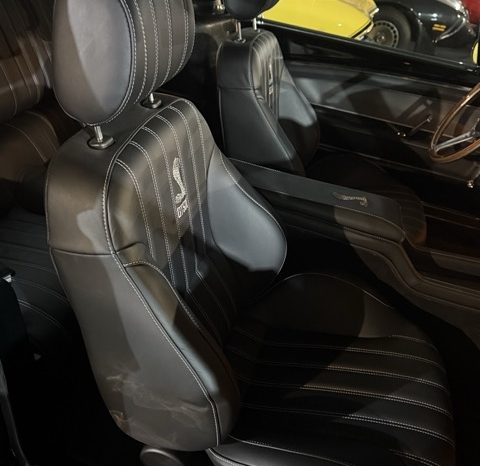 Eleanor Shelby GT500 BJ 1968 Schwarz/Schwarz voll