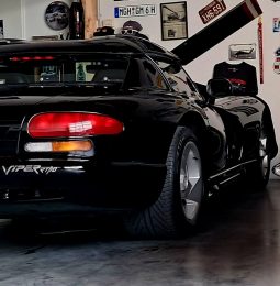 Dodge Viper BJ 1993 RT/10 Schwarz-Beige
