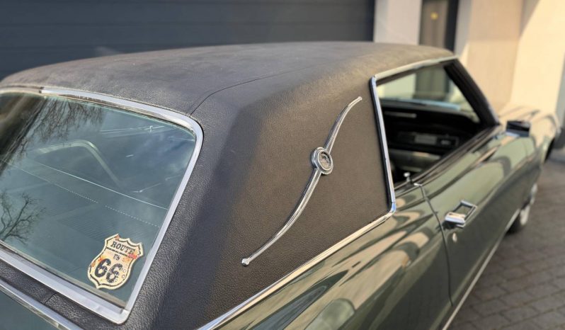 Ford Thunderbird BJ 1967 Dunkelgruen/Schwarz voll