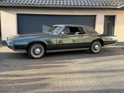 Ford Thunderbird BJ 1967 Dunkelgruen/Schwarz voll