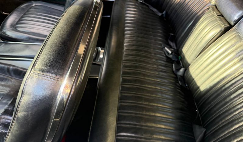 Ford Thunderbird BJ 1967 Dunkelgruen/Schwarz voll