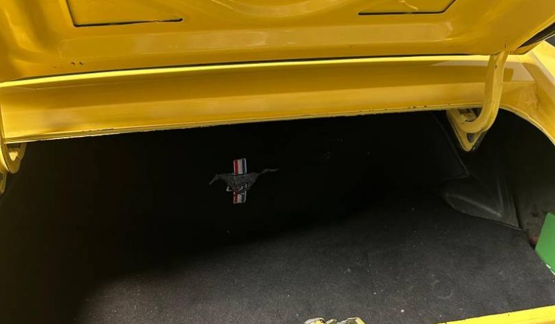 Mach 1 Ford Mustang BJ 1968 Gelb/Schwarz voll