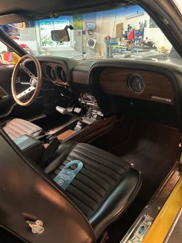 Mach 1 Ford Mustang BJ 1968 Gelb/Schwarz voll