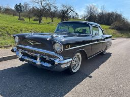 CHEVROLET BEL AIR 1957 voll