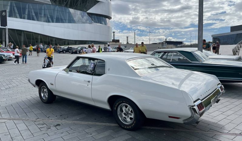 OLDSMOBILE CUTLASS 1972 voll