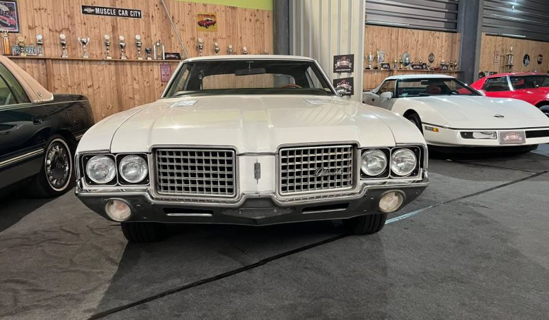 OLDSMOBILE CUTLASS 1972 voll