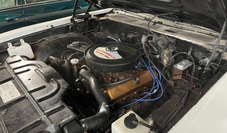OLDSMOBILE CUTLASS 1972 voll
