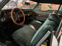 OLDSMOBILE CUTLASS 1972 voll